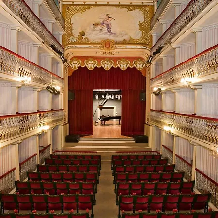 Plein Centre Du Vieux Faro